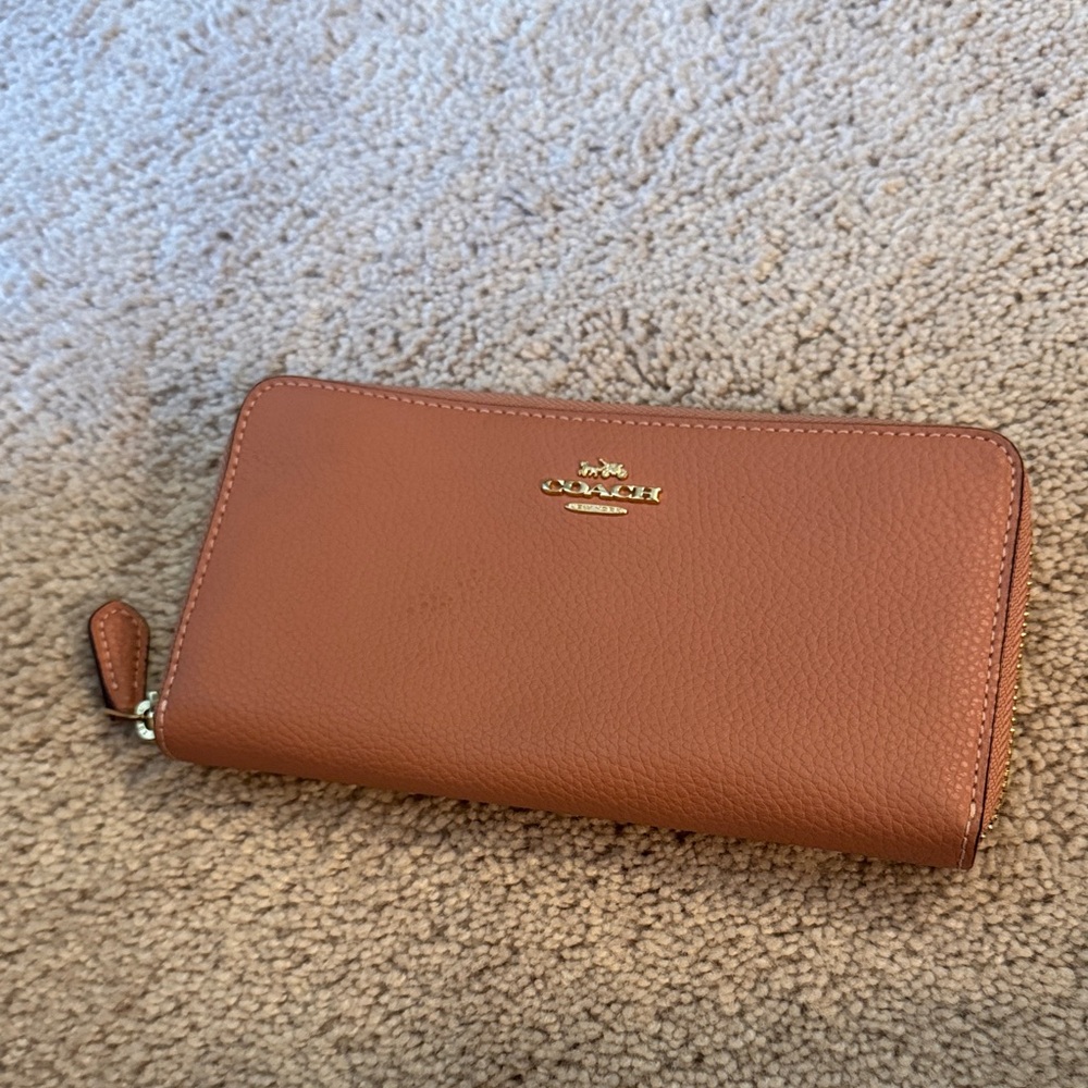 Coach Soft Pink Pebbled Leather Zip Wallet